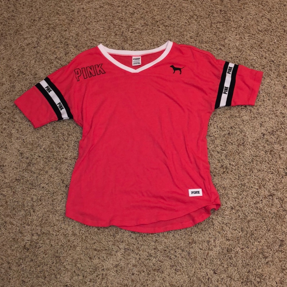 Victoria Secret PINK tee